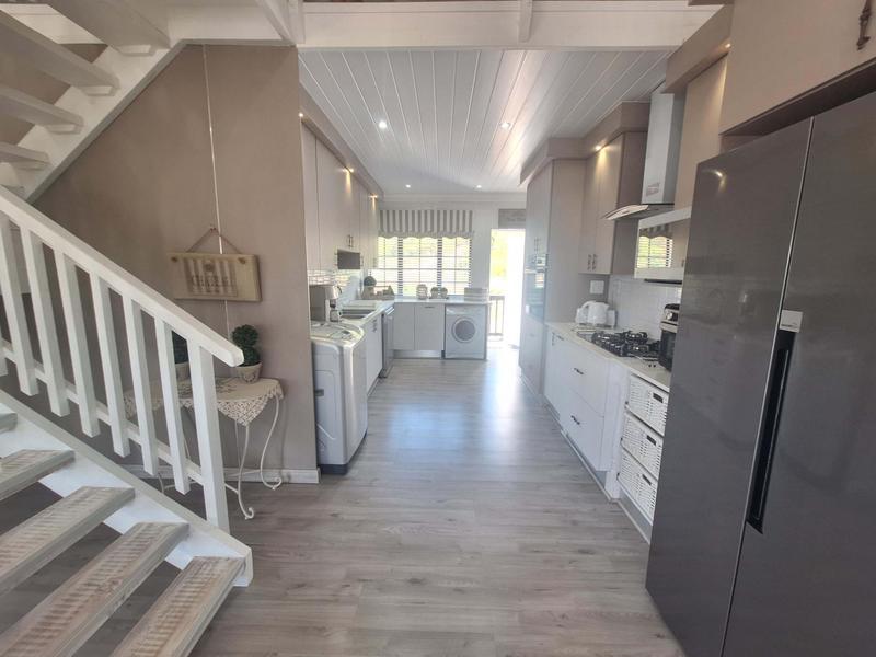 3 Bedroom Property for Sale in Vakansieplaas Western Cape